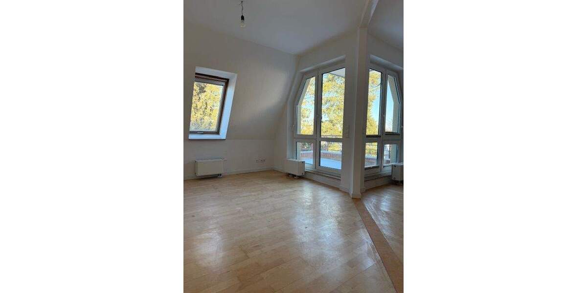 Etagenwohnung Berlin Lichterfelde - 3 Zimmer, 130 m&sup2;, 1.615&euro; | Angebot:24667398