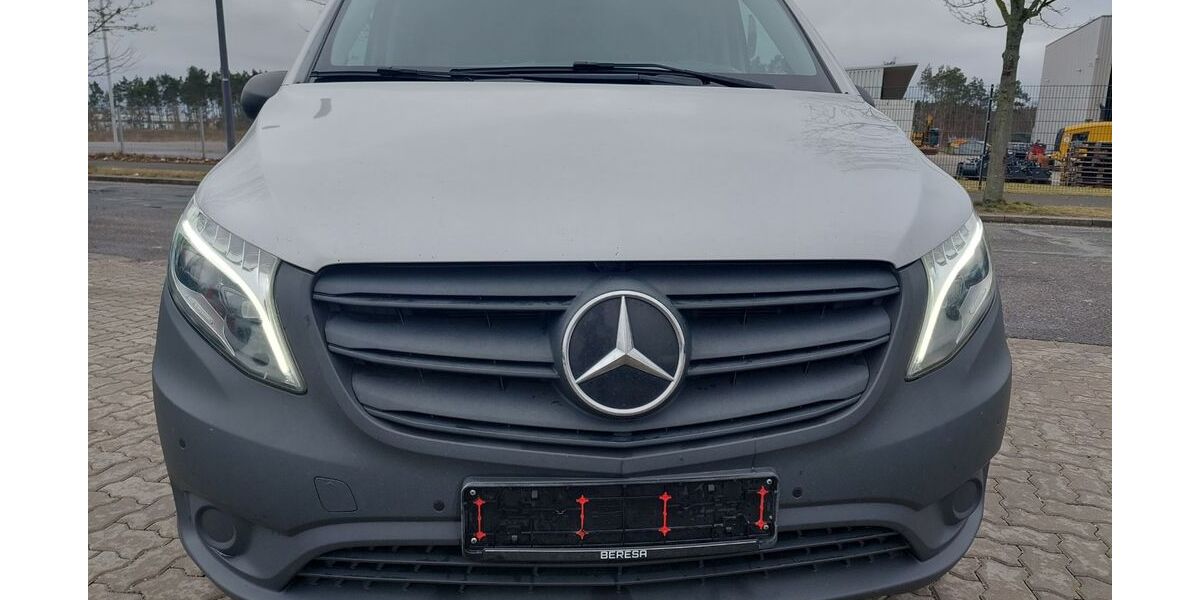 Mercedes-Benz Vito 156.777 km 21.900 &euro; Berlin 12099