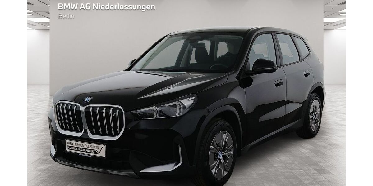 BMW iX1 32.277 km 38.900 &euro; Berlin 14057