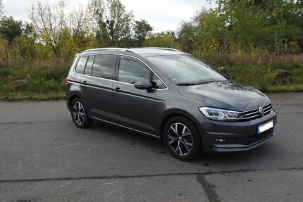 VW Touran 163.000 km 15.300 &euro; Altlandsberg 15345