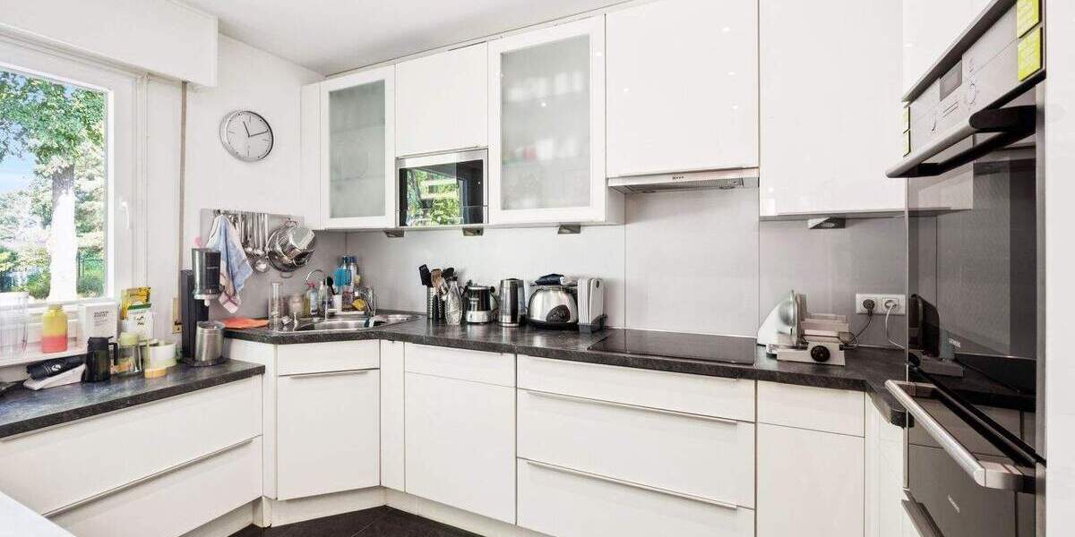 Einfamilienhaus Berlin Nikolassee - 9 Zimmer, 265 m&sup2;, 1.190.000&euro; | Angebot:23990707