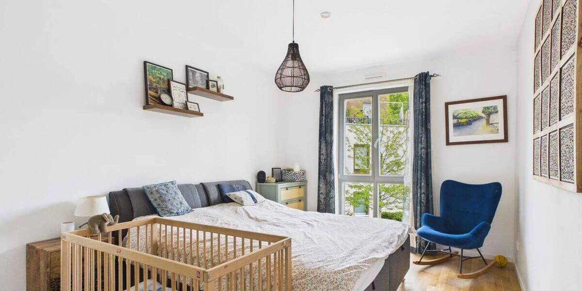 Etagenwohnung Berlin Marienfelde - 3 Zimmer, 93 m&sup2;, 2.200&euro; | Angebot:26684242