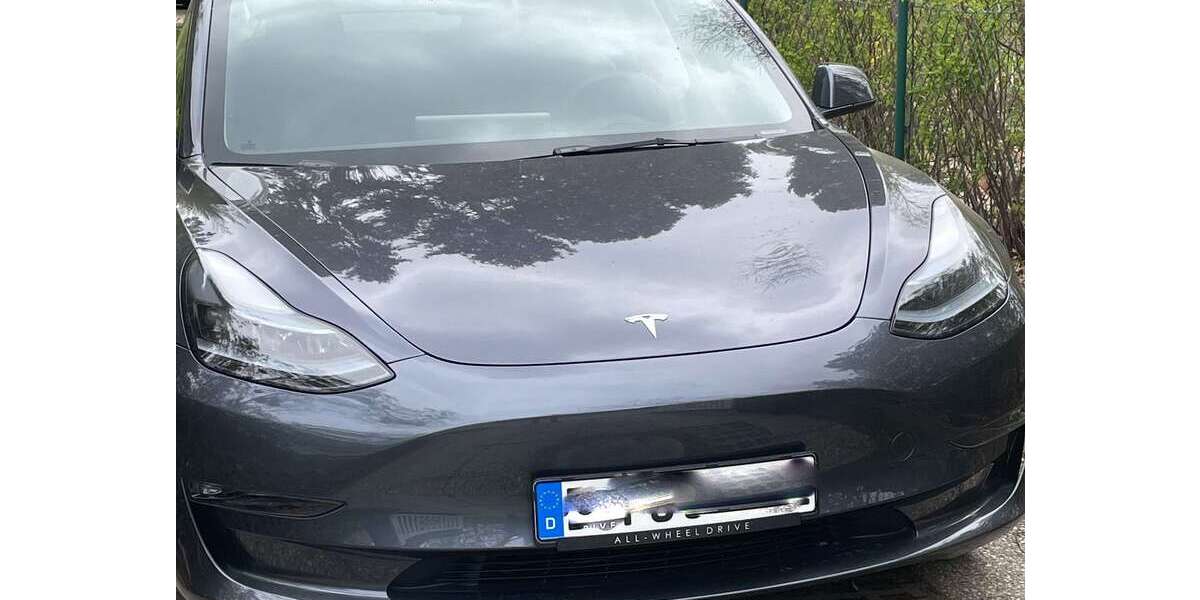 Tesla Model 3 25.500 km 32.900 &euro; Berlin, Stadt 14089