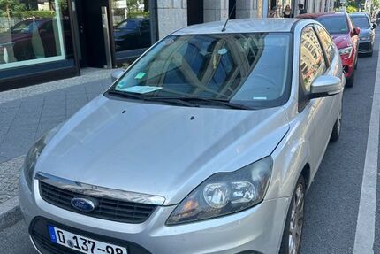 Ford Focus 146.000 km 2.300 &euro; BERLIN 10785