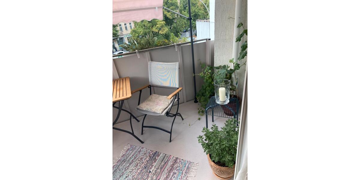 Etagenwohnung Berlin Neukölln - 1 Zimmer, 42 m&sup2;, 50&euro; | Angebot:25932764