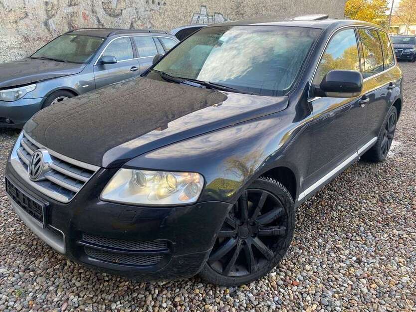VW Touareg 145.000 km 4.950 € Berlin 10245