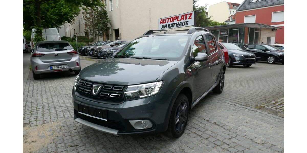 Dacia Sandero 60.681 km 8.950 &euro; Berlin-Tempelhof 12105