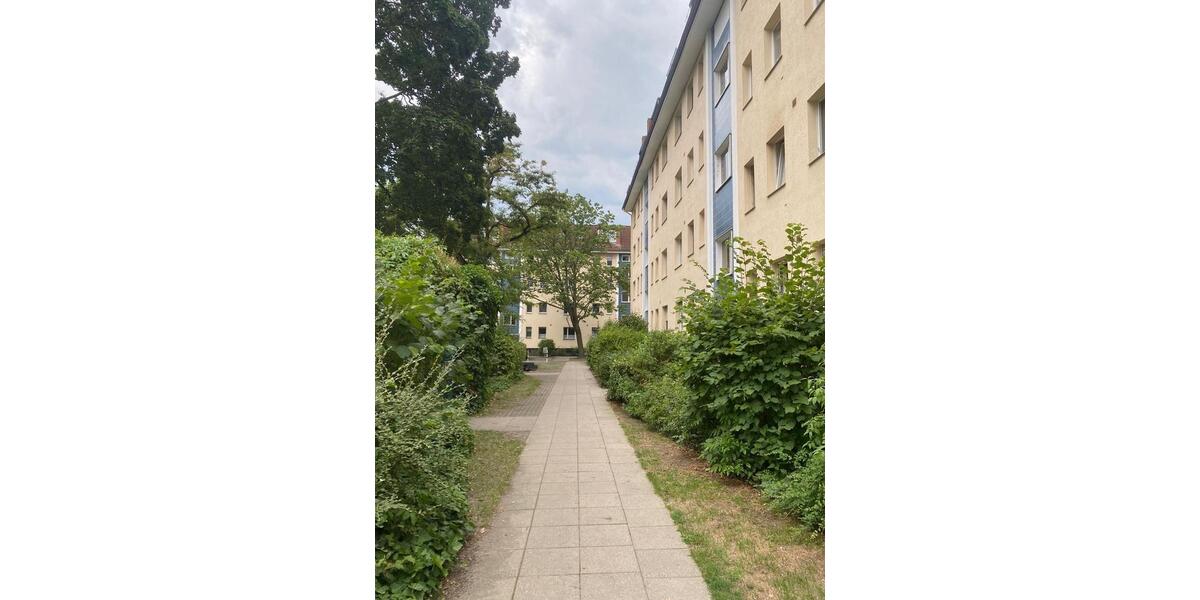 Hochparterre Berlin Spandau - 2 Zimmer, 60 m&sup2;, 225.000&euro; | Angebot:27162868