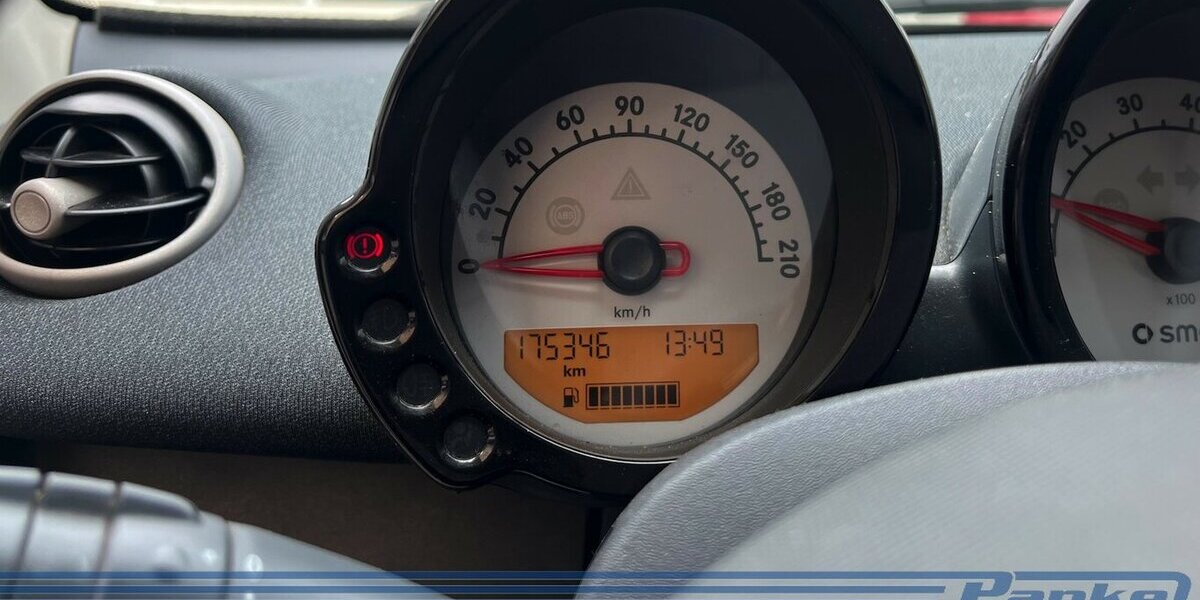 Smart ForFour Basis 70kW*Klima*SR+WR*2-Schlüssel* 175.346 km 990 &euro; Berlin 13187