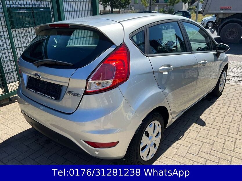 Ford Fiesta 77.000 km 5.390 € Berlin Weißensee-Pankow 13086