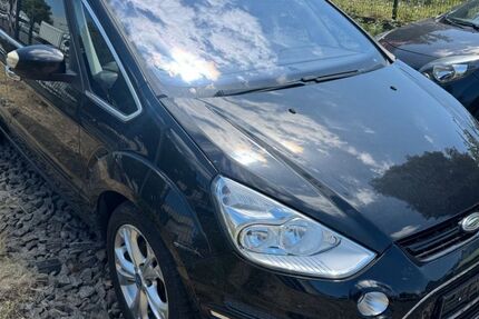 Ford S-Max 252.000 km 3.350 &euro; Berlin 12357