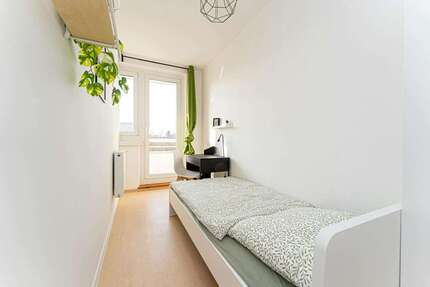 Zimmer Potsdam Stern - 610&euro; | Angebot:26581173