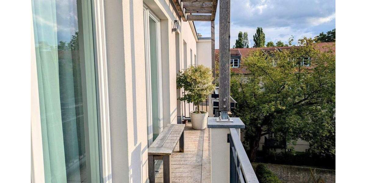 Etagenwohnung Potsdam Nördliche Innenstadt - 3 Zimmer, 129 m&sup2;, 2.200&euro; | Angebot:25760449