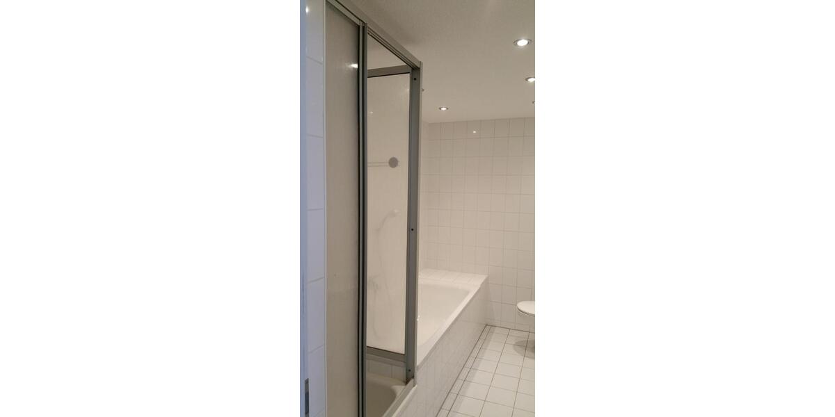 Terrassenwohnung Berlin Marzahn-Hellersdorf - 3 Zimmer, 110 m&sup2;, 1.300&euro; | Angebot:26234477