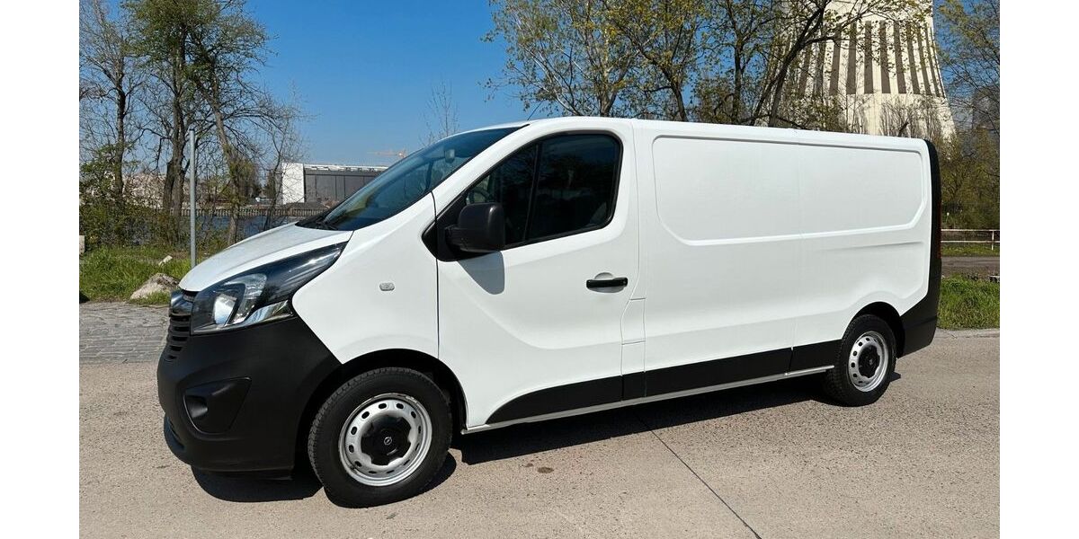Opel Vivaro 170.000 km 12.971 &euro; Berlin 13597