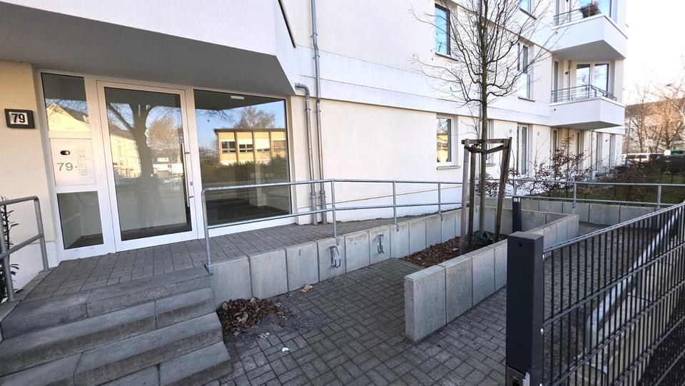 Dachgeschoßwohnung Berlin Reinickendorf - 3 Zimmer, 93 m&sup2;, 2.418&euro; | Angebot:25805999