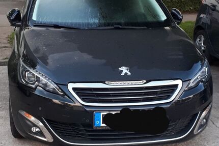 Peugeot 308 181.474 km 7.300 &euro; Berlin 13057