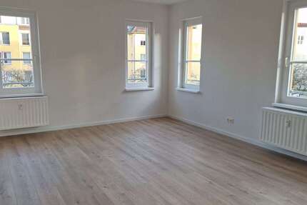 Wohnung Potsdam Kirchsteigfeld - 3 Zimmer, 80 m&sup2;, 1.199&euro; | Angebot:26033233