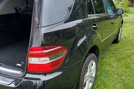 Mercedes-Benz ML 280 250.000 km 8.900 &euro; Altlandsberg 15345