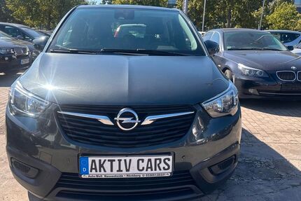 Opel Crossland (X) 91.323 km 9.690 &euro; Berlin 12681