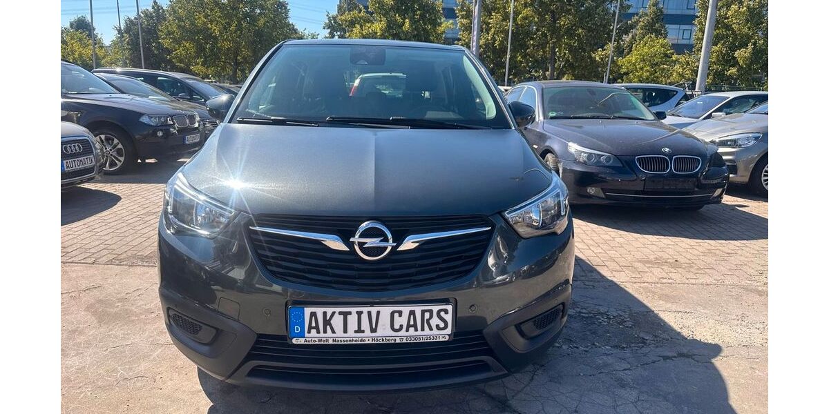 Opel Crossland (X) 91.323 km 9.990 € Berlin 12681