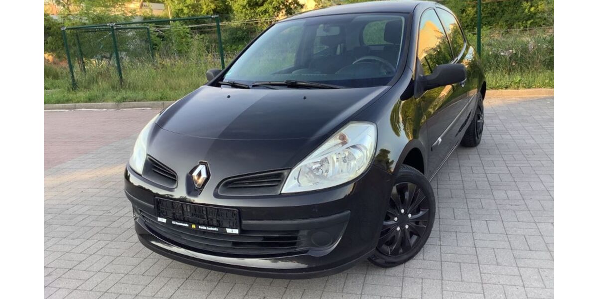 Renault Clio 116.000 km 2.790 &euro; Berlin 12247