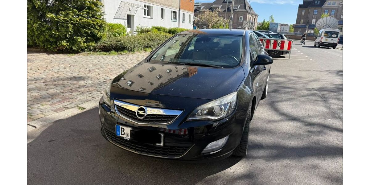 Opel Astra 185.100 km 3.999 &euro; Berlin 12437