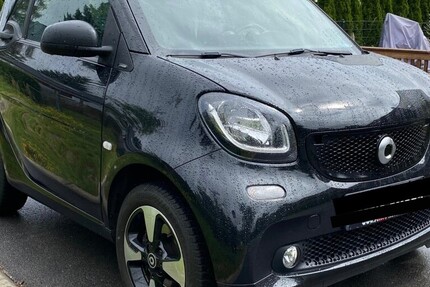 Smart Fortwo Coupe 61.000 km 13.400 € Teltow 14513
