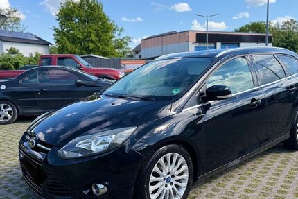 Ford Focus 195.000 km 3.000 &euro; Velten 16727