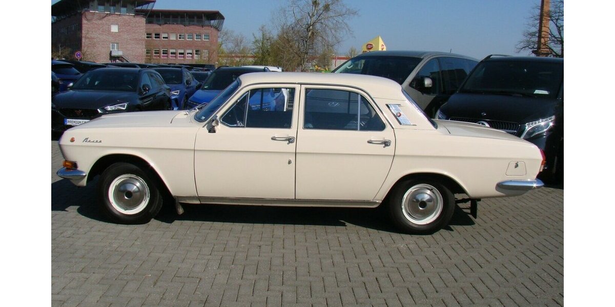  andere WOLGA M-24 GAS H-Kennzeichen AHK 33.695 km 10.980 &euro; Falkensee 14612
