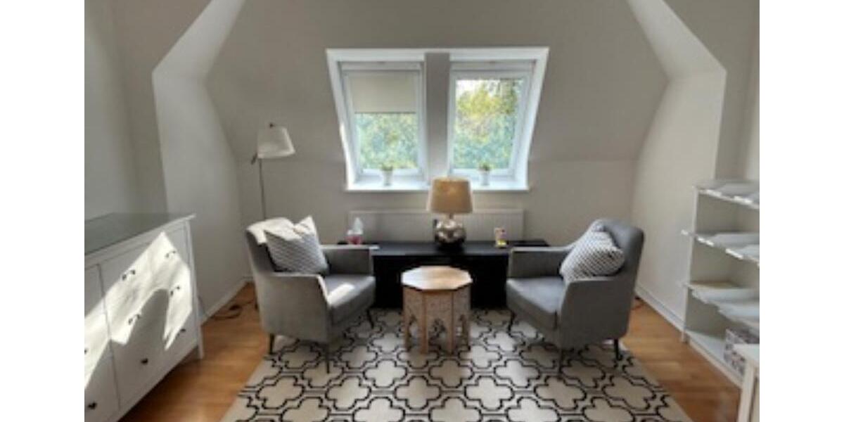 Dachgeschoßwohnung Berlin Neukölln - 2 Zimmer, 60 m&sup2;, 1.100&euro; | Angebot:25886952