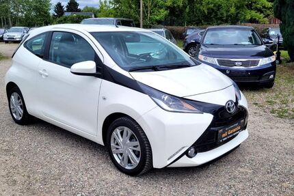 Toyota Aygo (X) 46.000 km 7.290 &euro; Berlin 13127