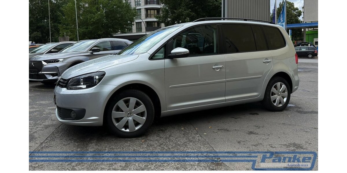 VW Touran Comfortline*7-sitz*AHK*Navi*SHZ*Tempo* 138.823 km 11.890 &euro; Berlin 13187