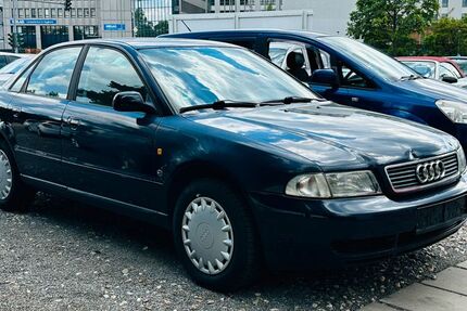 Audi A4 86.000 km 1.950 &euro; Berlin 10829