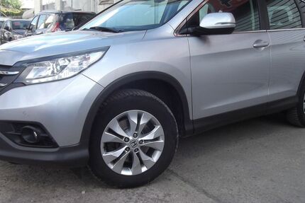 Honda CR-V 132.000 km 11.499 € Berlin 12277