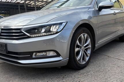 VW Passat 74.000 km 16.999 &euro; Berlin 12099