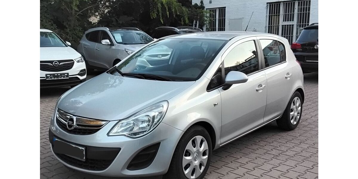 Opel Corsa 136.300 km 4.150 &euro; Berlin 13409