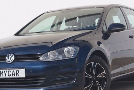 VW Golf 227.869 km 5.499 &euro; Berlin 13051