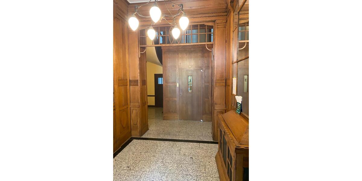 Dachgeschoßwohnung Berlin Steglitz-Zehlendorf - 2 Zimmer, 65 m&sup2;, 1.400&euro; | Angebot:25612063