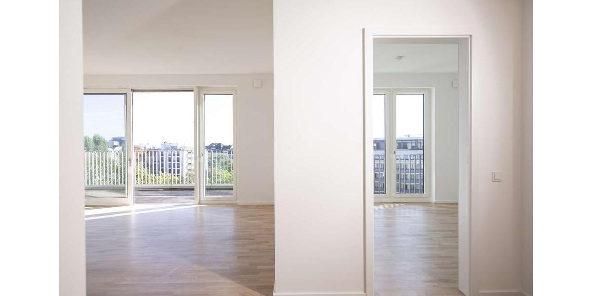 Dachgeschoßwohnung Berlin Tempelhof-Schöneberg - 2 Zimmer, 83 m&sup2;, 2.280&euro; | Angebot:25349709