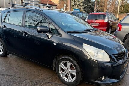 Toyota Verso 158.302 km 6.350 &euro; Berlin 13127