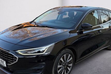 Ford Focus 109.500 km 15.990 &euro; Berlin 12526