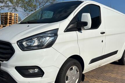 Ford Transit Custom 121.621 km 14.300 &euro; Berlin 12101