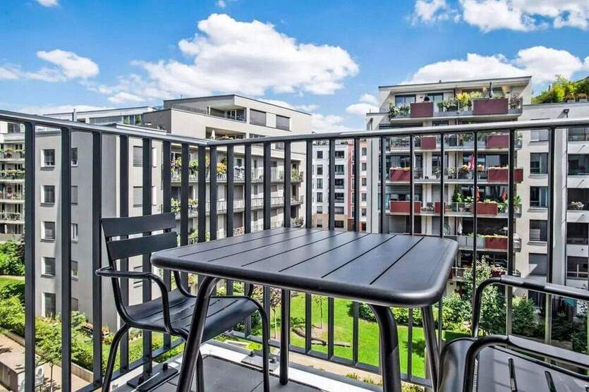 Voll möblierte, geräumige Wohnung in Berlin 2 zimmer