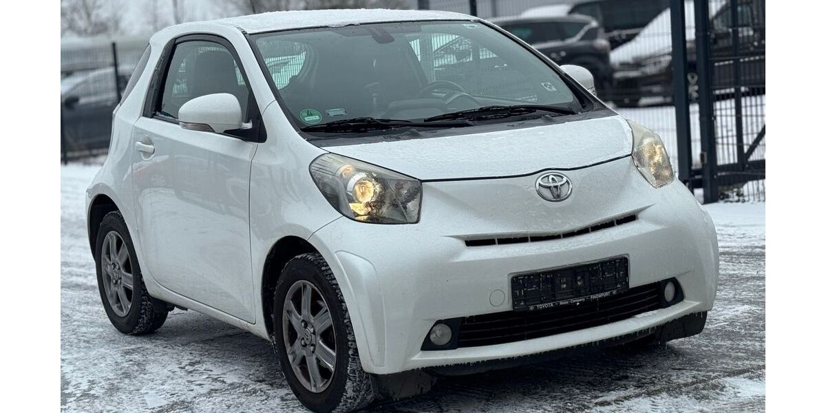 Toyota IQ 106.372 km 6.790 &euro; Wildau 15745