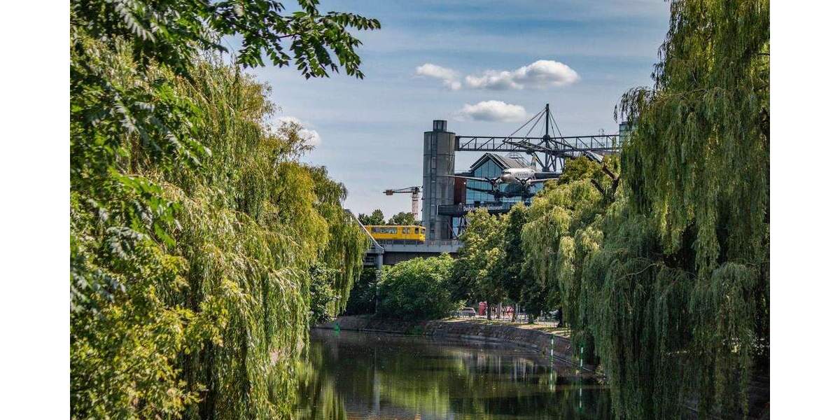 Etagenwohnung Berlin Kreuzberg Kreuzberg - 3 Zimmer, 137 m&sup2;, 2.000&euro; | Angebot:24870982