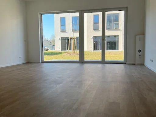 Etagenwohnung Königs Wusterhausen - 5 Zimmer, 156 m&sup2;, 2.495&euro; | Angebot:23602764