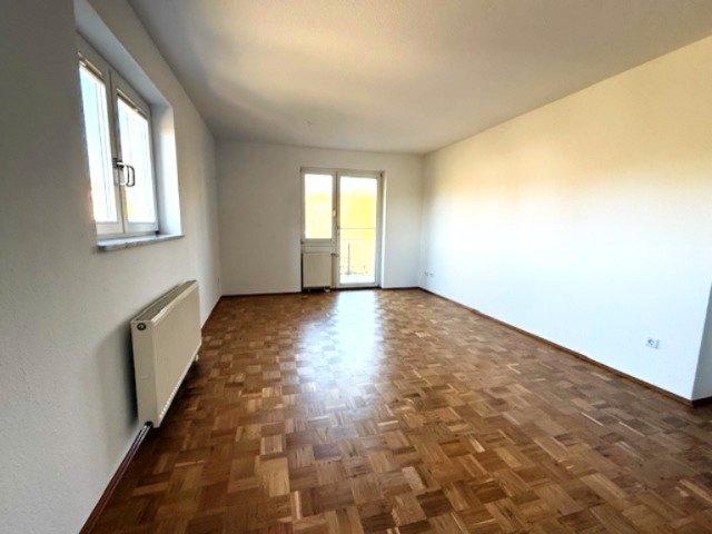 Etagenwohnung Teltow - 3 Zimmer, 81 m&sup2;, 1.100&euro; | Angebot:26639737