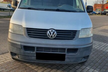 VW T5 Transporter 380.212 km 4.500 &euro; Berlin 12437