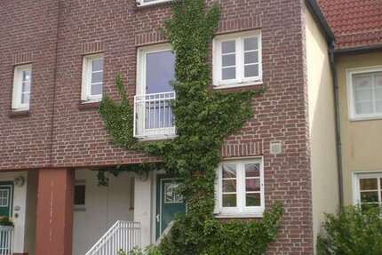 Wohnung Berlin Staaken - 5 Zimmer, 114 m&sup2;, 801&euro; | Angebot:27685144